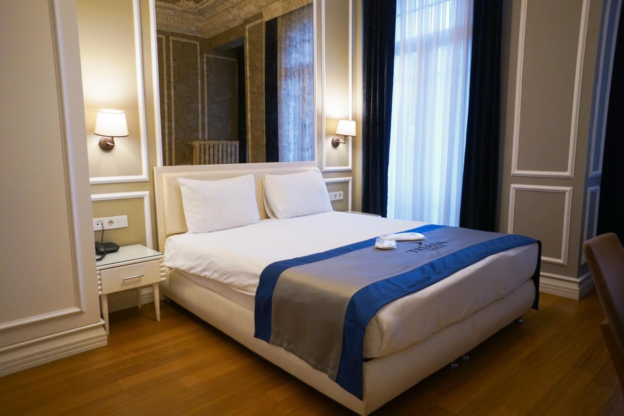 Triada Hotel Taksim - Special Category Istambul Exterior foto